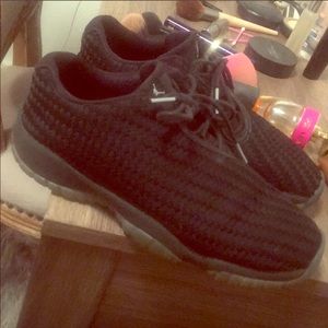 jordan future low black